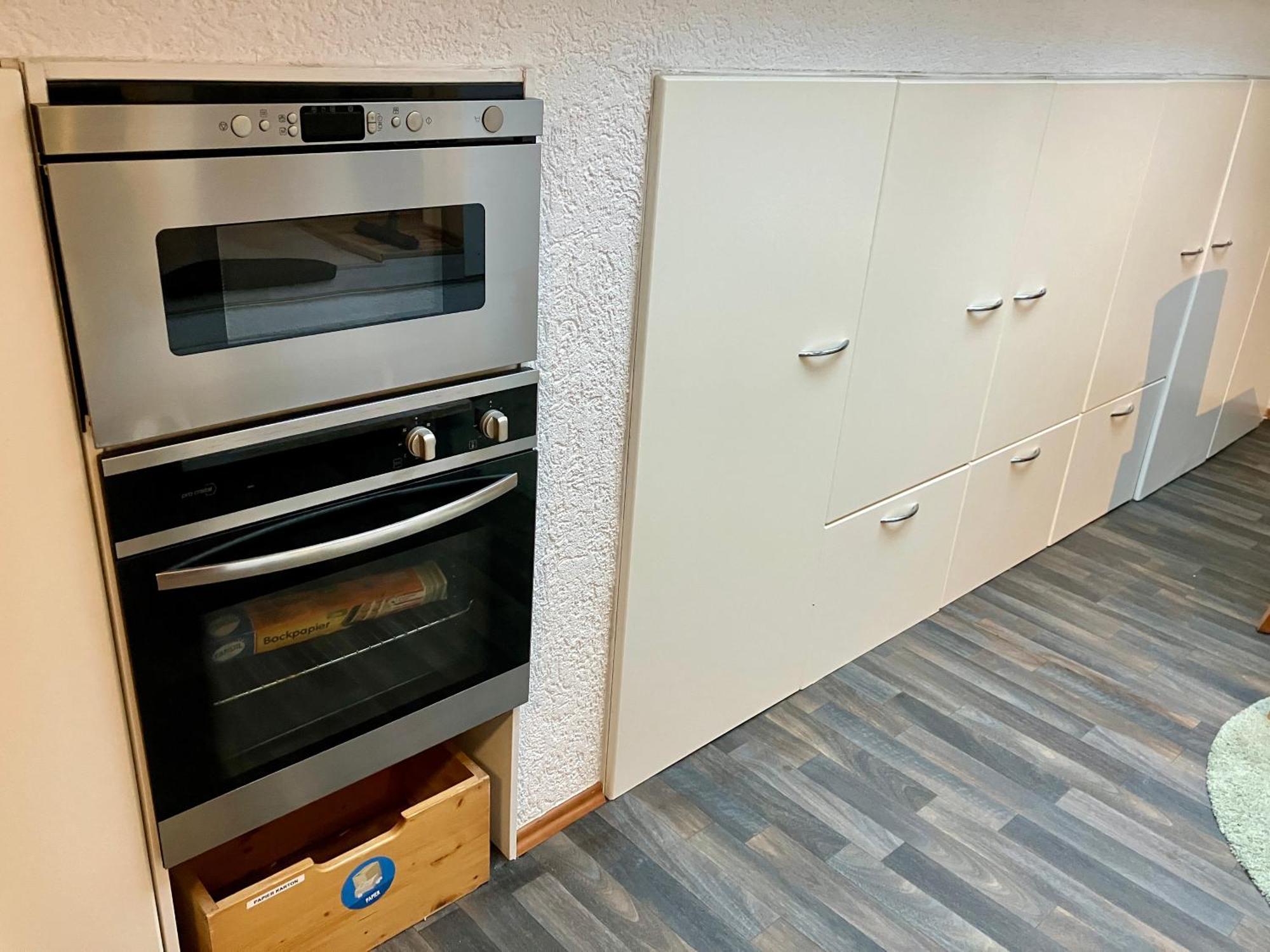 Ue Villa 4 Zimmer Hirschaid Bagian luar foto